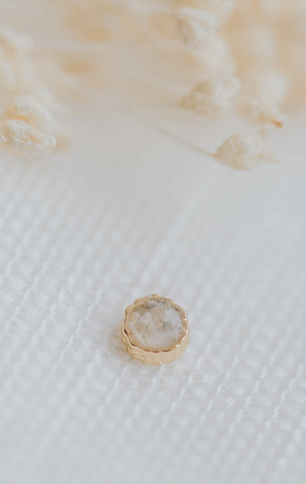 gftd Asjuweel round stud