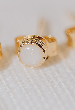 gftd Moedermelk round studs