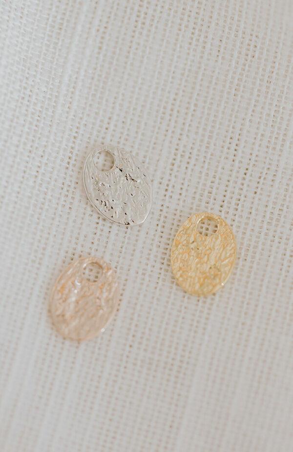 gftd Moon ovaal ear charm