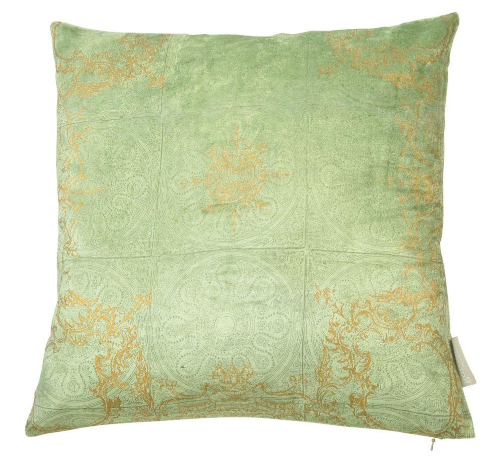 goround interior Kussen Alaskan HB