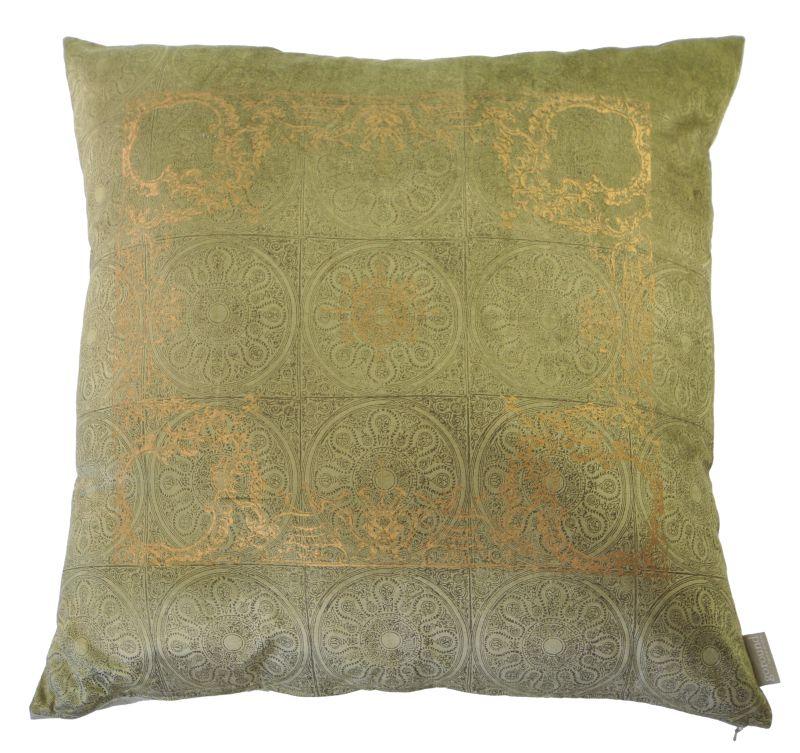 goround interior Sierkussen Alaskan