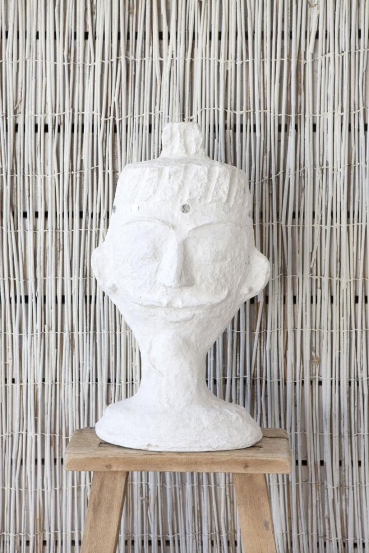 Goround Interior Yaniro