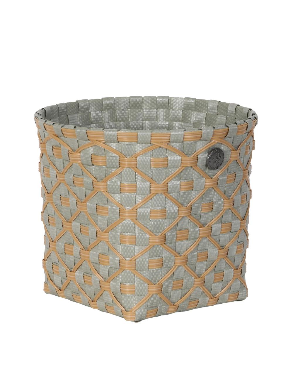 handed by Ivy Rose small - Size XS open round basket with ecru pattern handed by Ivy Rose small - Size XS open round basket with ecru pattern