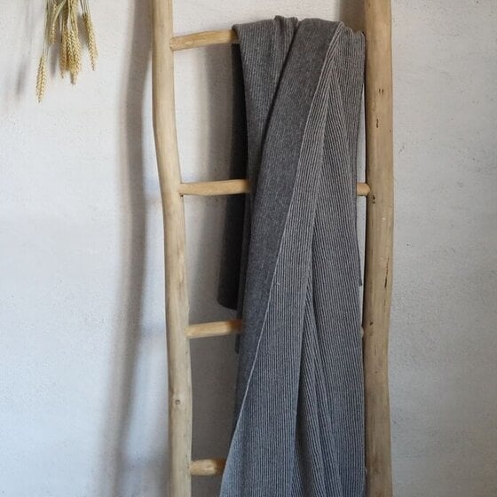 house in style Edinburgh plaid