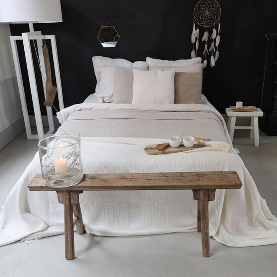 house in style Puglia plaid