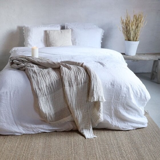 house in style Tessa plaid