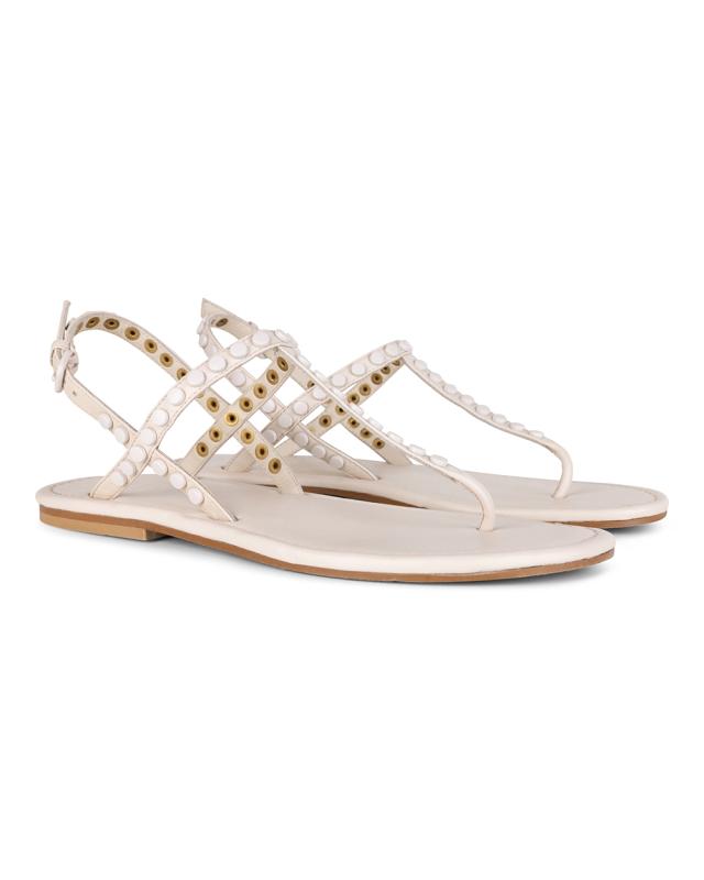 Ibana Aroline | Blanco