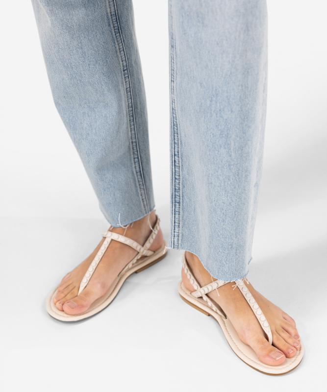 ibana Aroline | Blanco