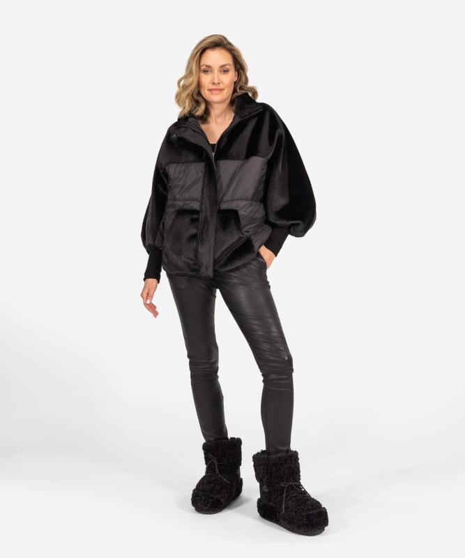 ibana Collins | Black