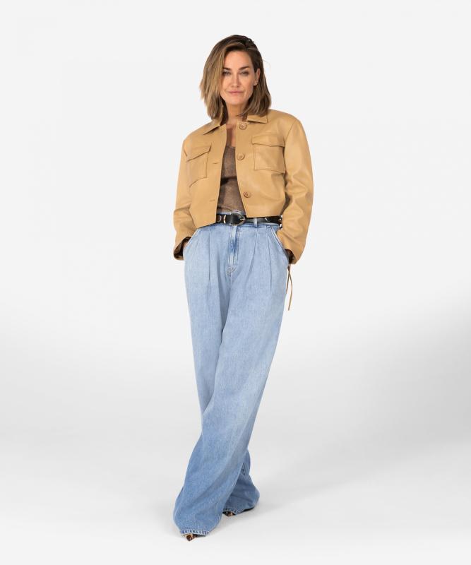 ibana Jayden | Sandalwood