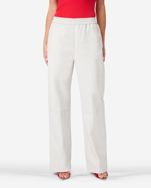 ibana Miley | Bounty White