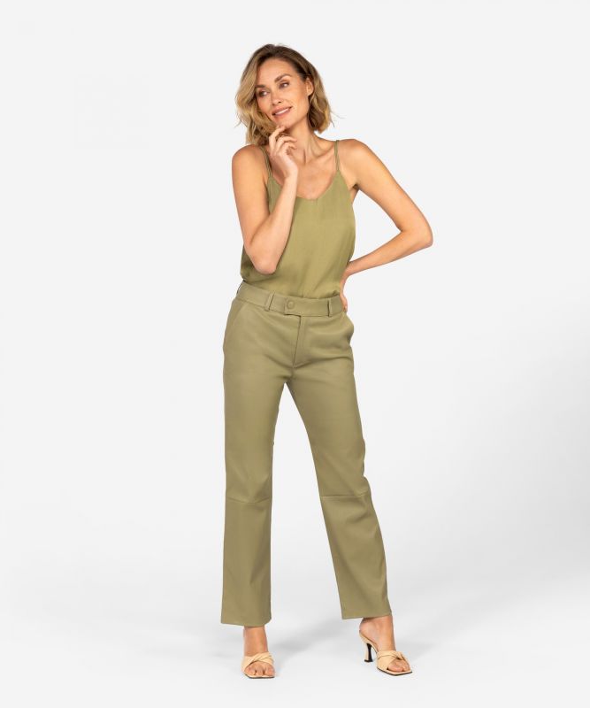 ibana Paudine | MOSS GREEN