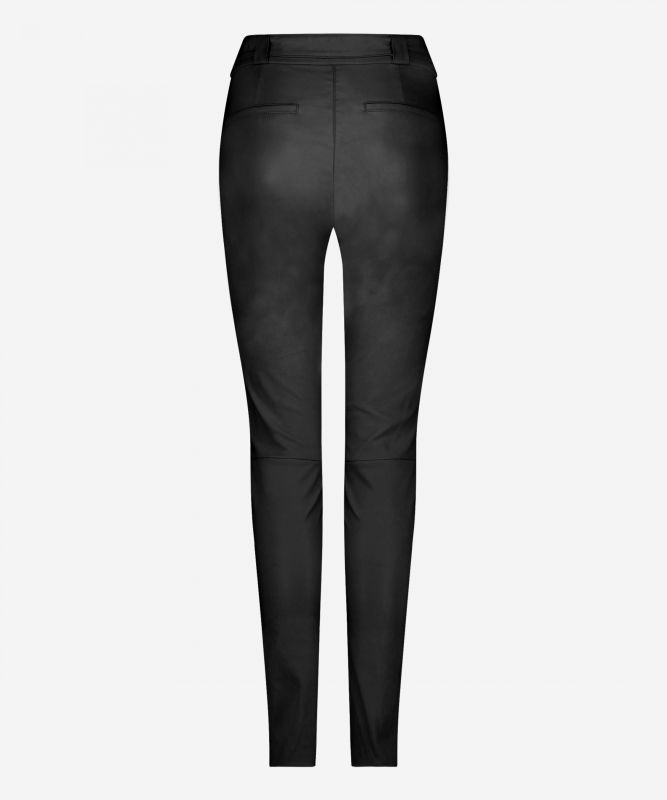 Ibana Paulina | Black