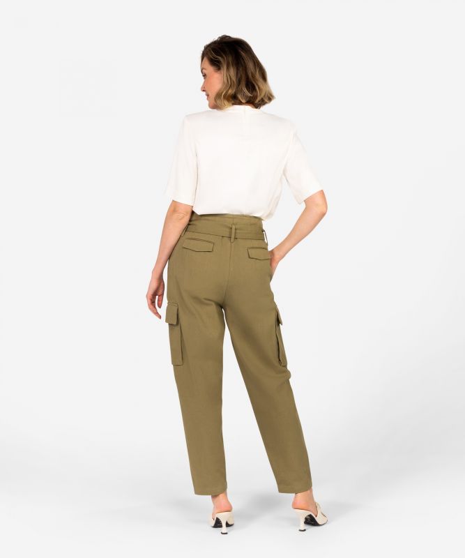 Ibana Philipa | MOSS GREEN