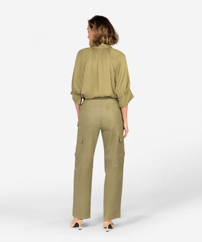 Ibana Pleuni | MOSS GREEN