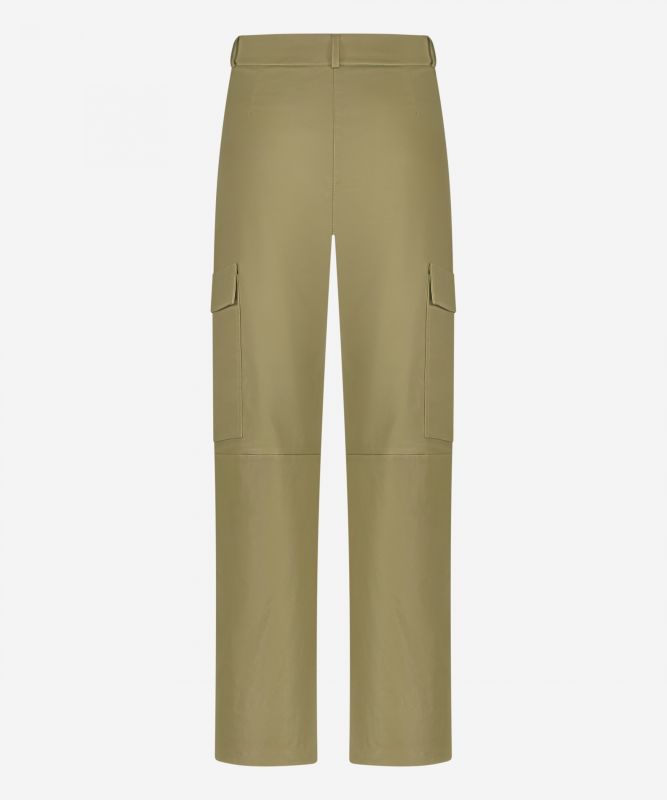 Ibana Pleuni | MOSS GREEN