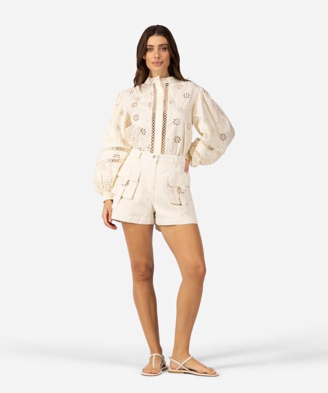 ibana Sammy | Blanco