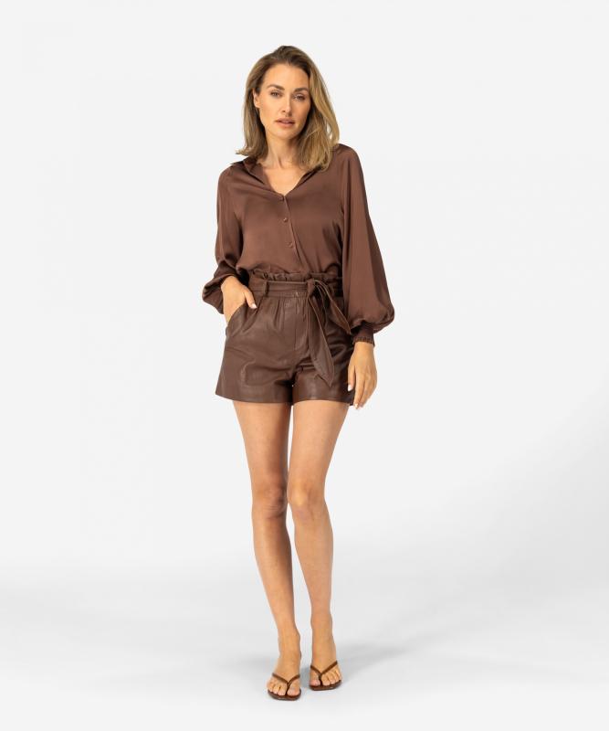 ibana Sasha | Hazelnut