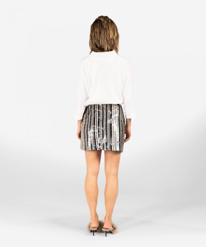 Ibana Sinara - Party | Black/ White