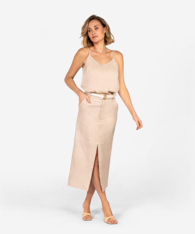 ibana Steva | Almond white