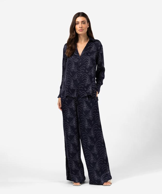 ibana Talmy | Dotted Palm