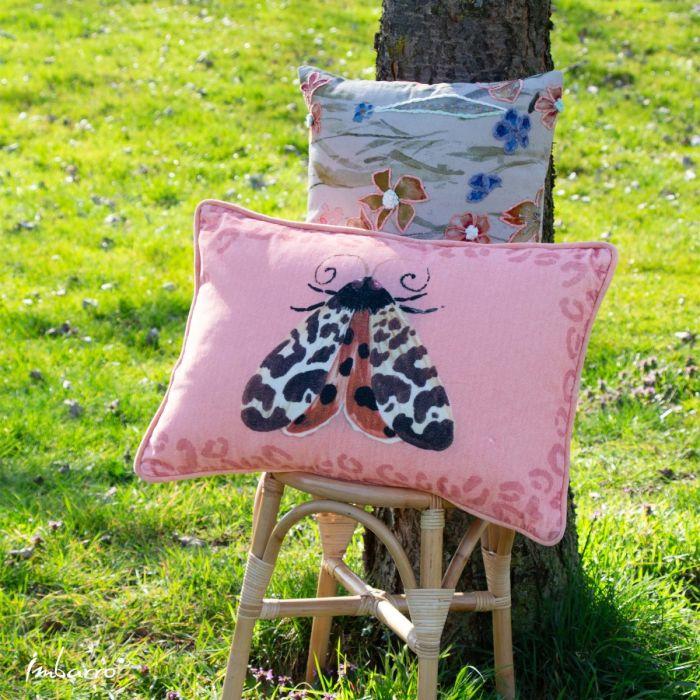 Imbarro Kussen Tiger Moth