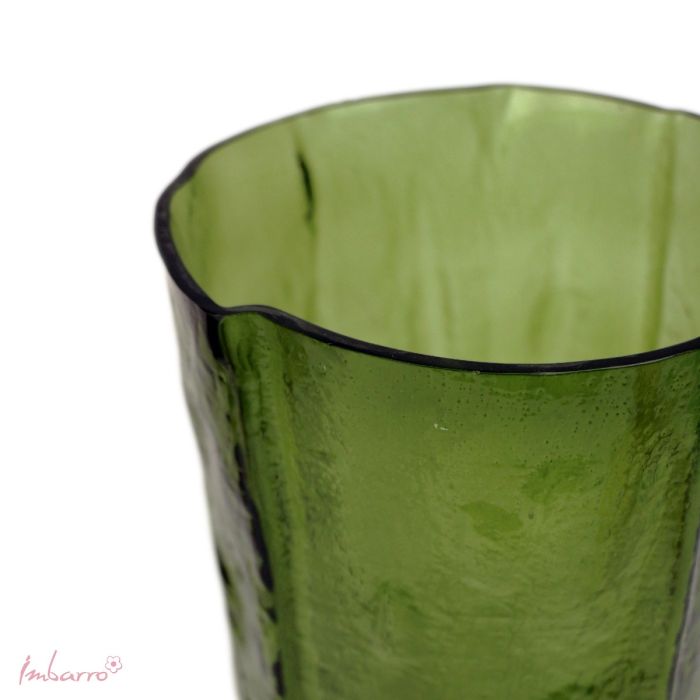 Imbarro Vaas Nadia Green