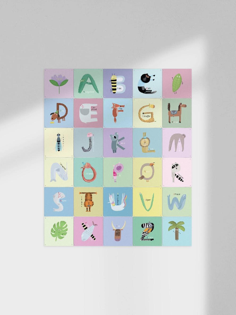 ixxi Carla Daly Whimsical Animals English ABC Collage Box 100 x 120cm € 133