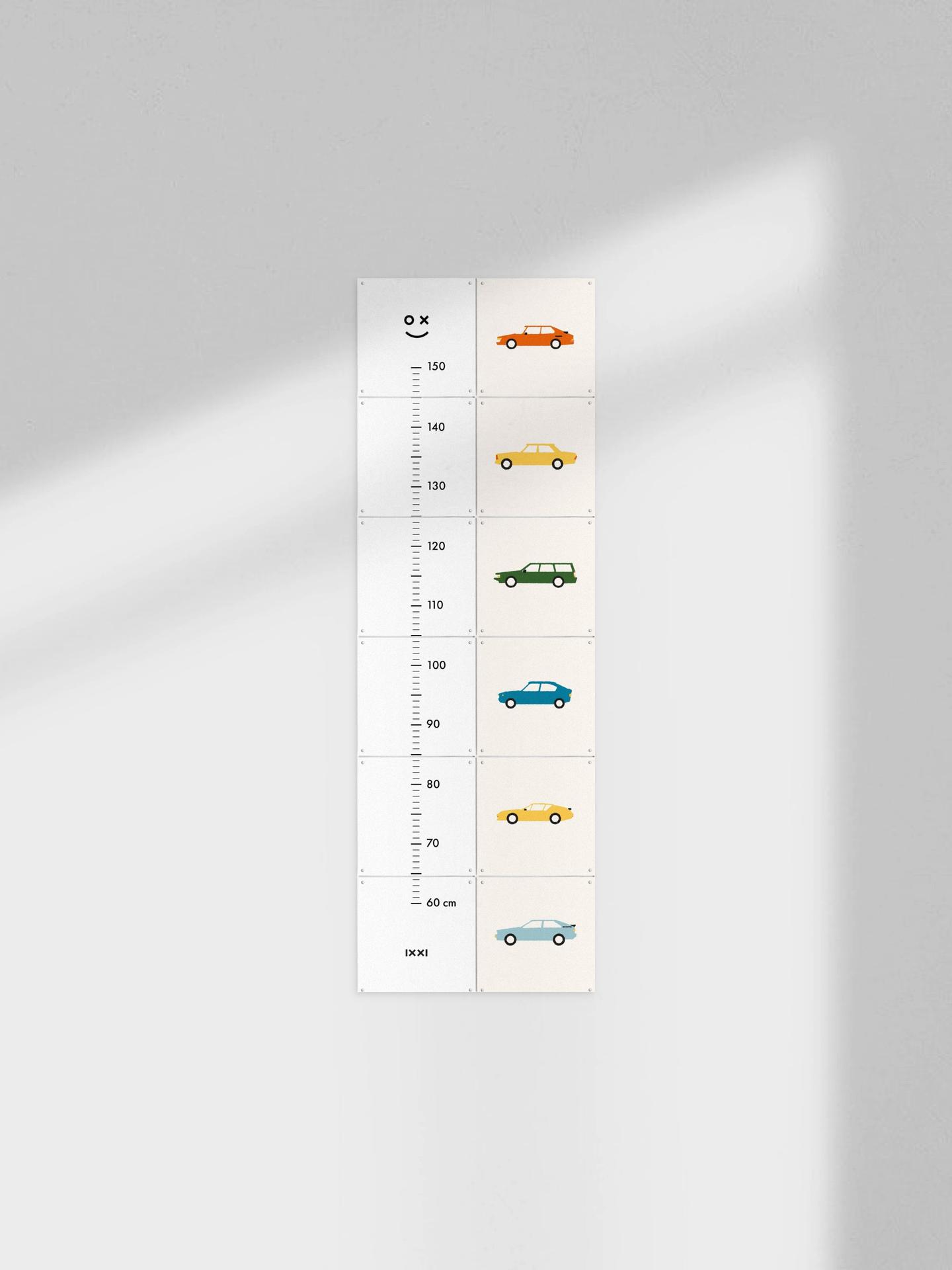 ixxi Florent Bodart Auto's Groeimeter 40 x 120cm € 68