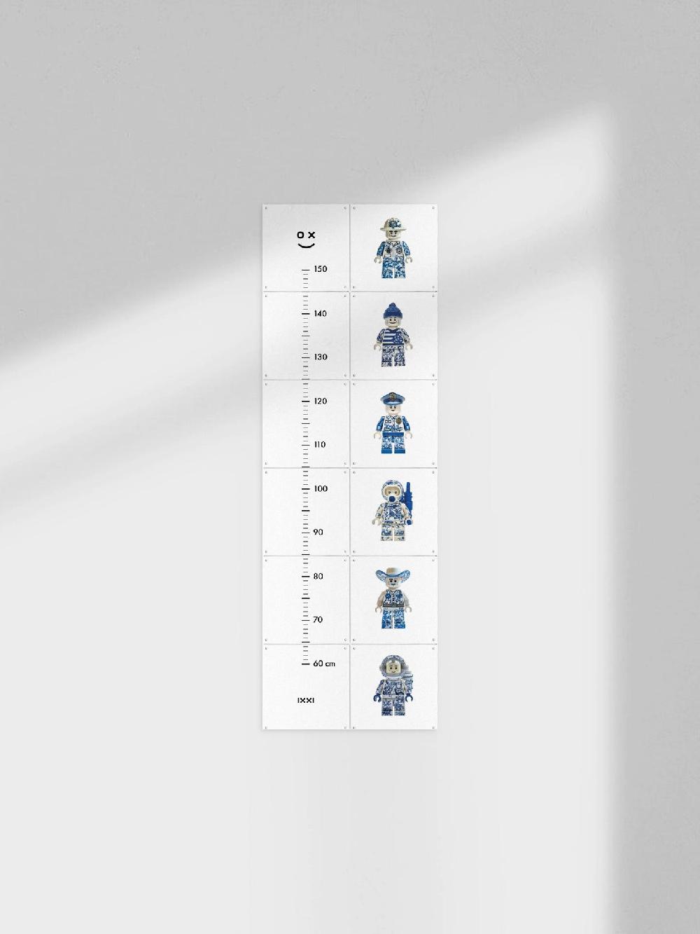 ixxi IXXI Delftware Mini Figures Groeimeter 40 x 120cm € 68