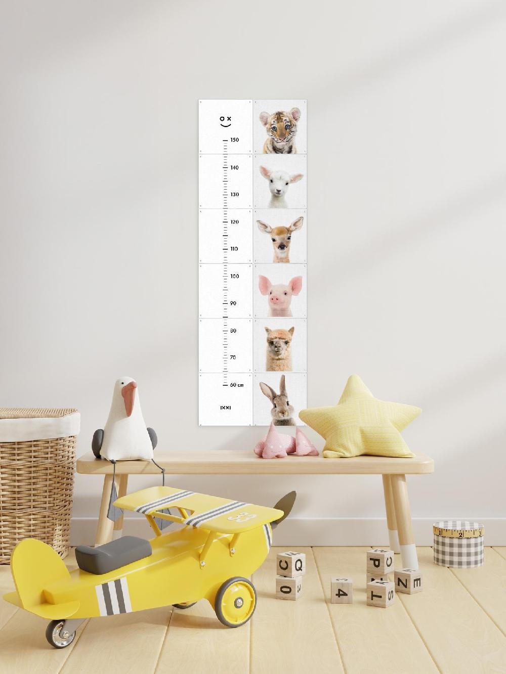 Ixxi Lila + Lola Peekaboo Animals Groeimeter 40 X 120cm € 68