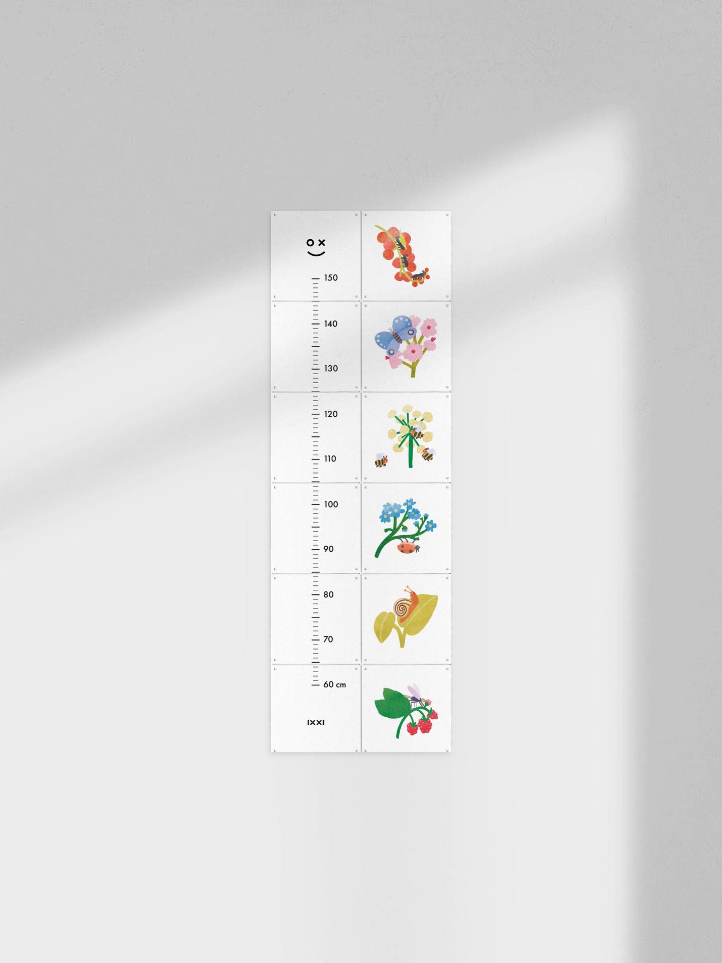 ixxi Lotte Dirks Bloemen en Insecten Groeimeter 40 x 120cm € 68