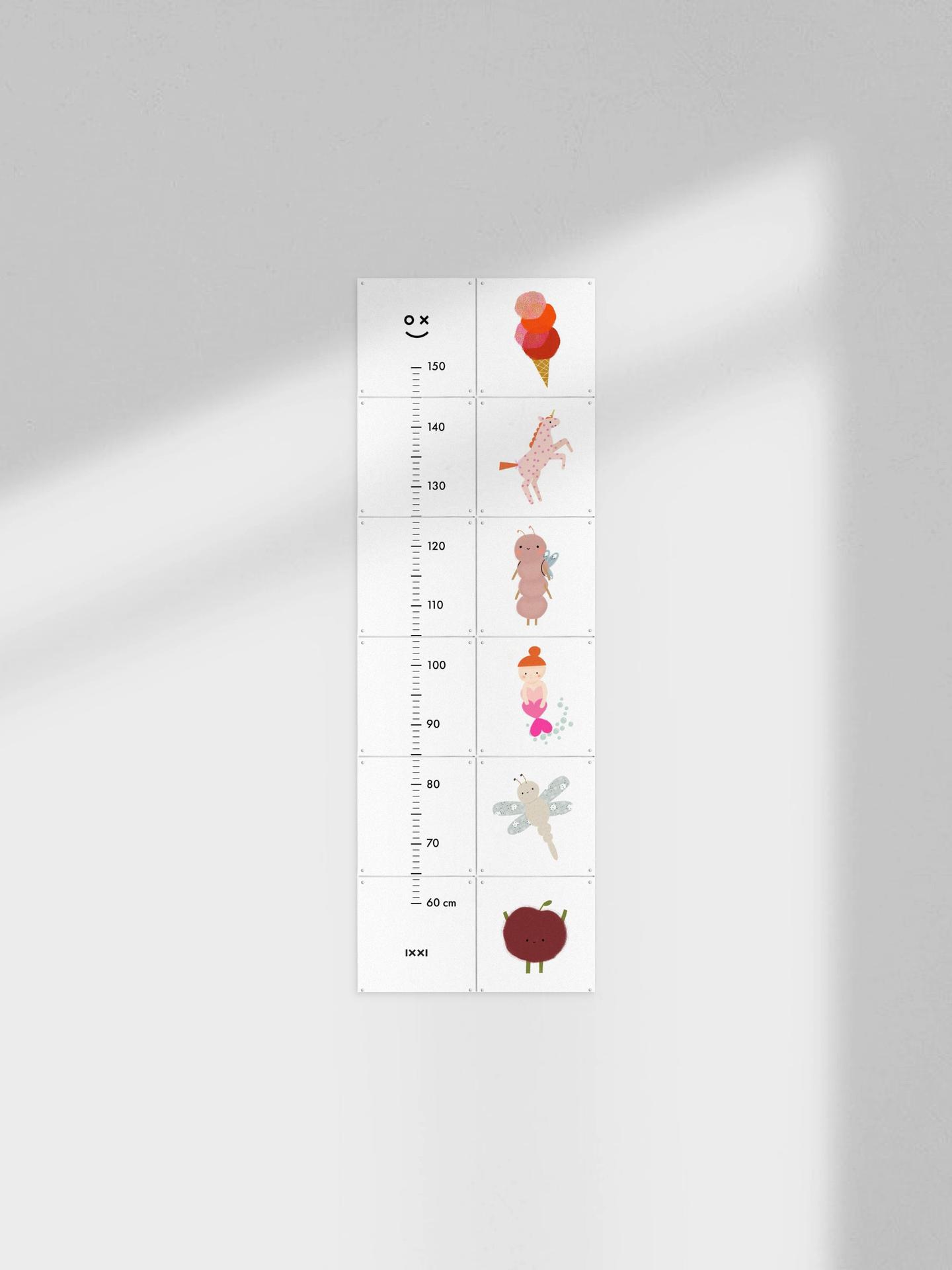 ixxi Miek Illustreert Summer Party Growth Chart 40 x 120cm € 68