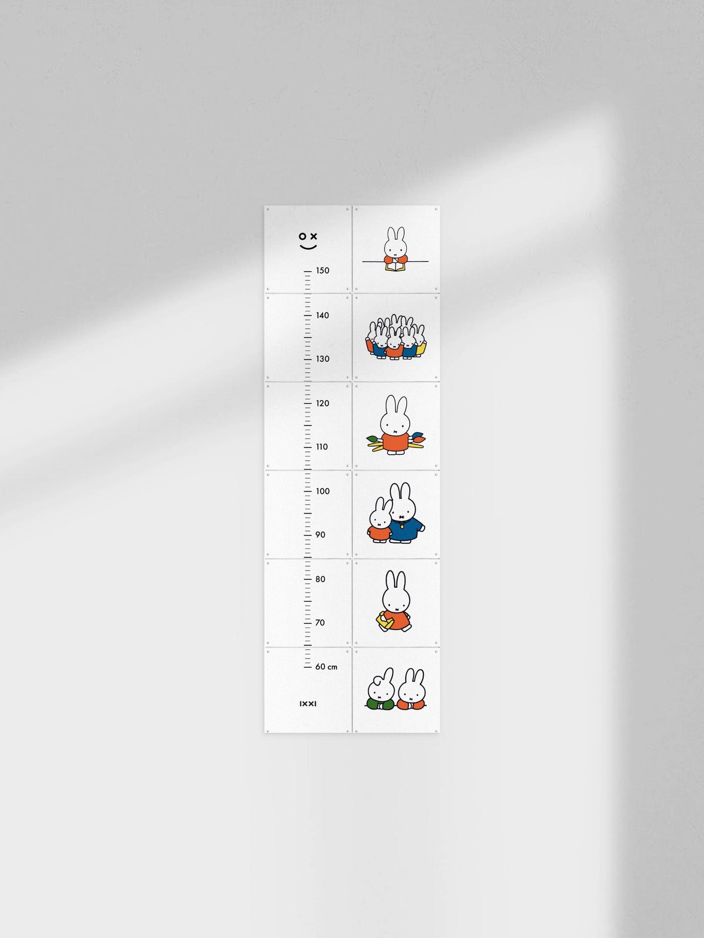 ixxi Nijntje Nijntje op School Groeimeter 40 x 120cm € 68