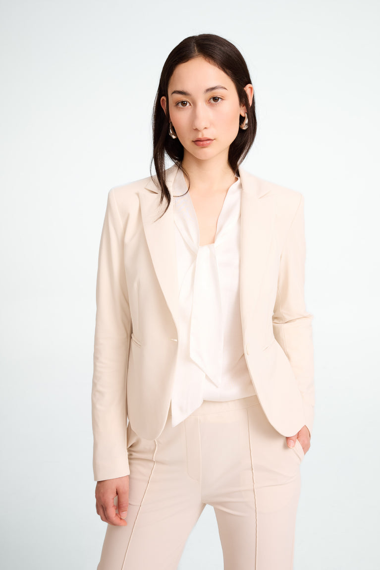 Jane Lushka Elvira Blazer Structure Technical Jersey Light Sand