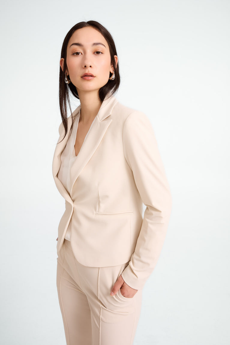 Jane Lushka Elvira Blazer Structure Technical Jersey Light Sand