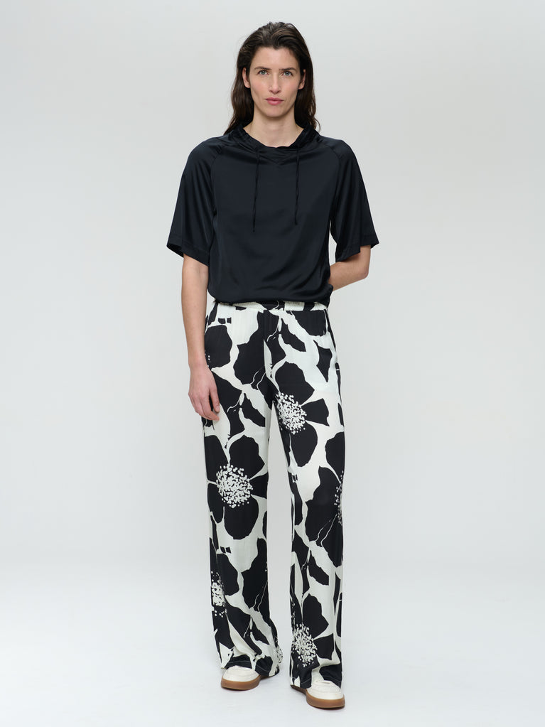 jane lushka Gia strech viscose top Black