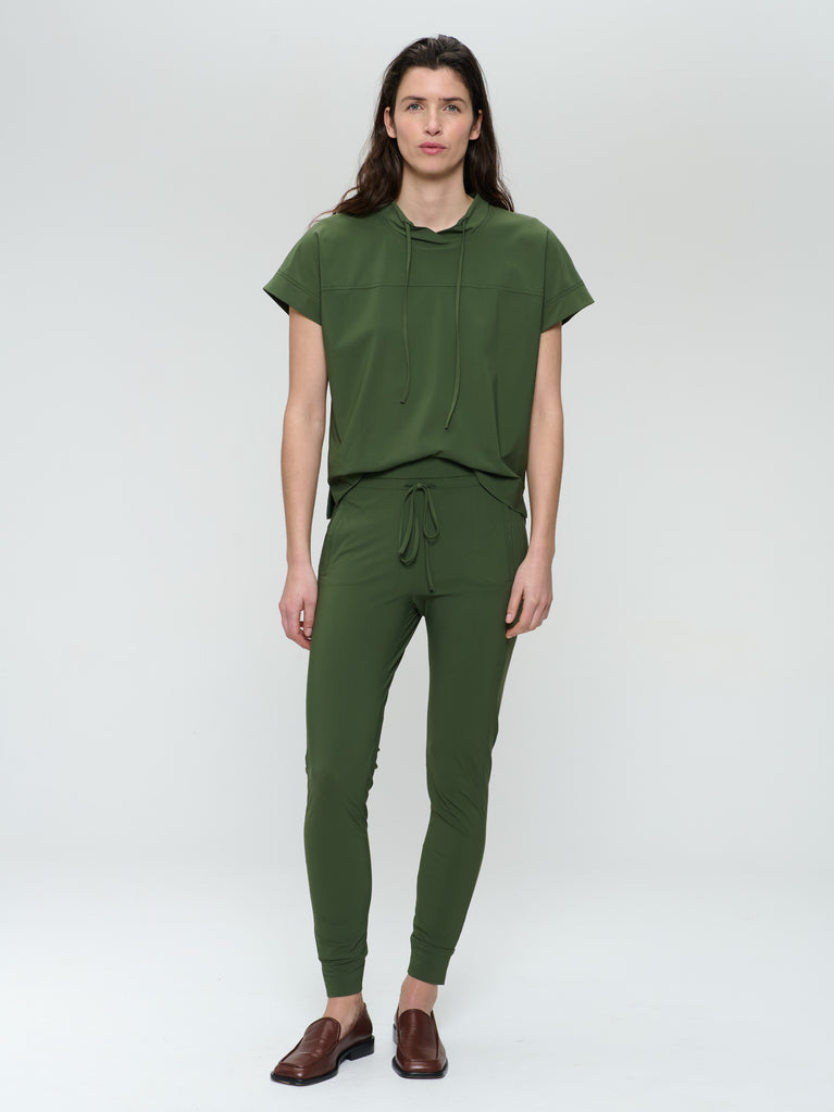 jane lushka Lucca strech technical jersey top Oliva green