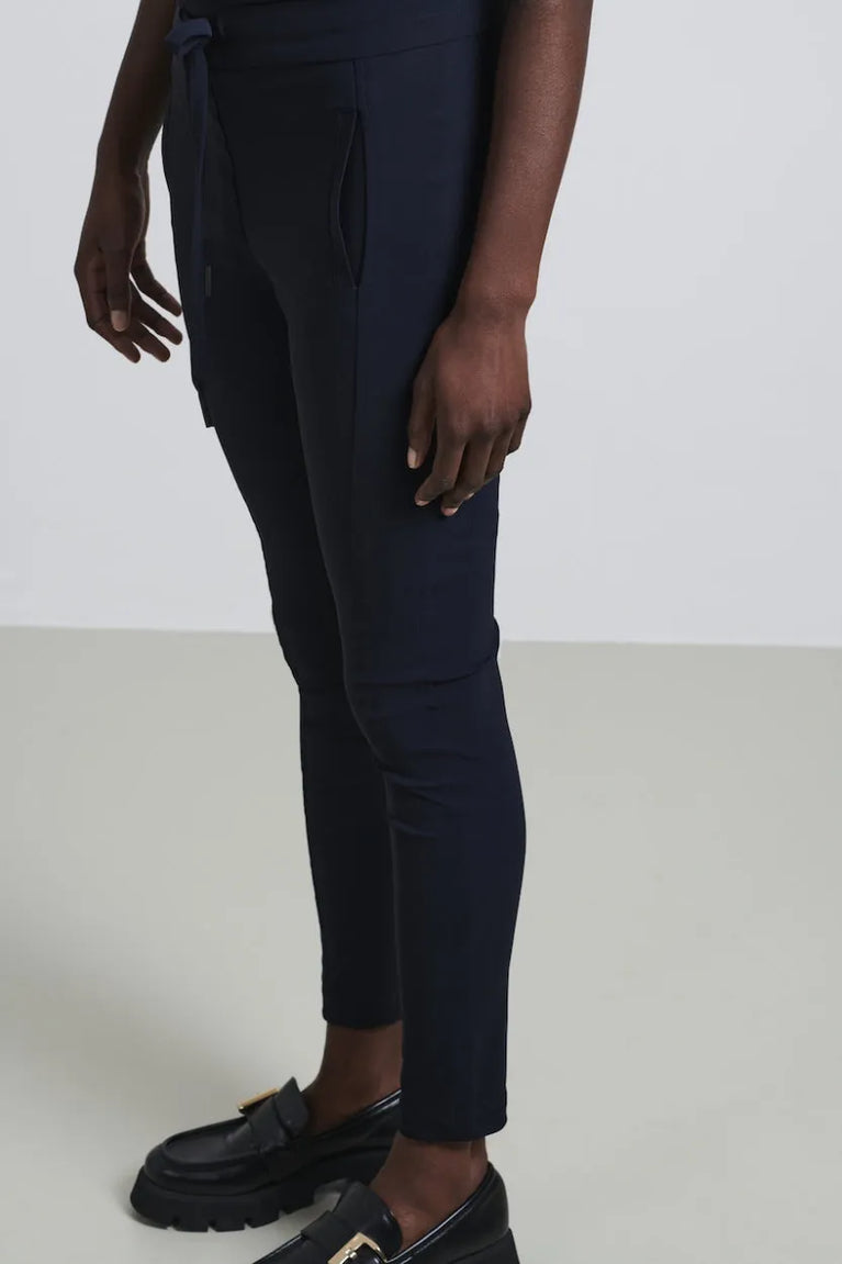 Jane Lushka Pants Anna - Skinny Fit Technical Jersey Blue