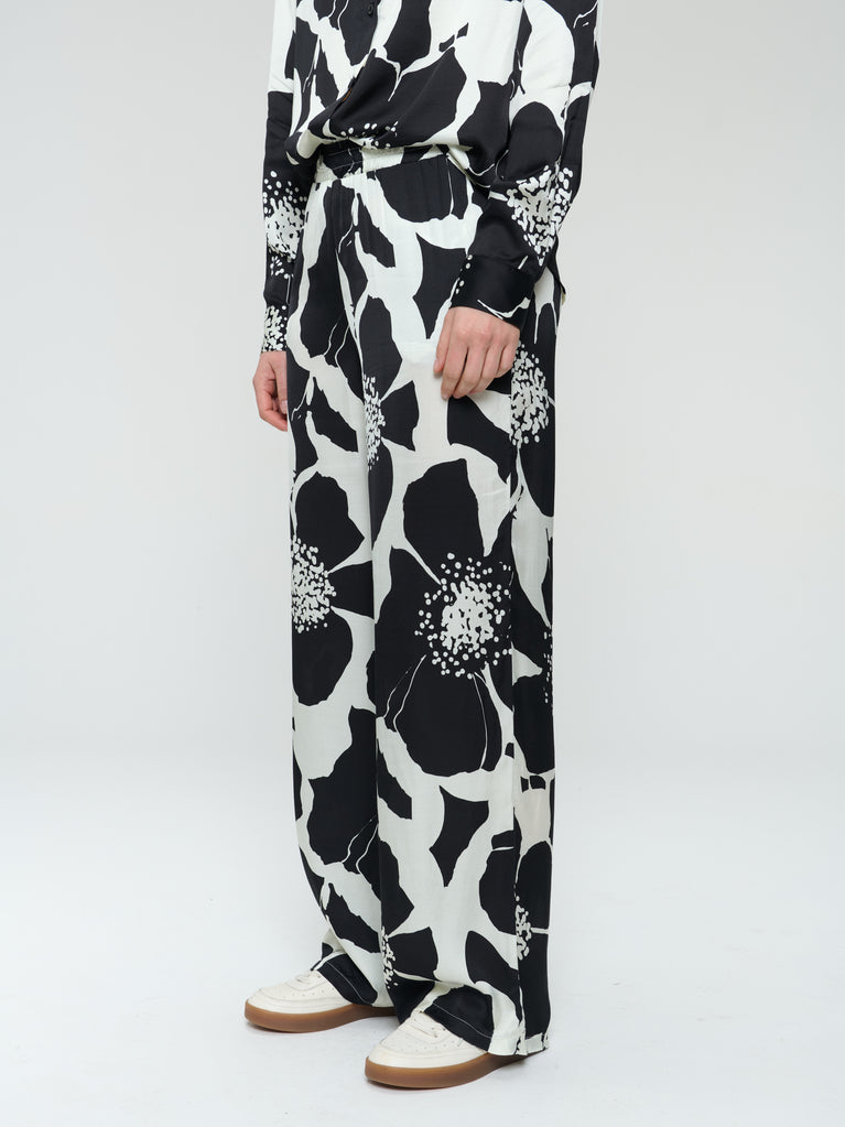 Jane Lushka Simone Printed Shiny Viscose Pants Black