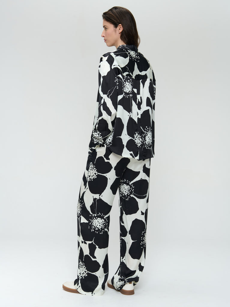 Jane Lushka Simone Printed Shiny Viscose Pants Black