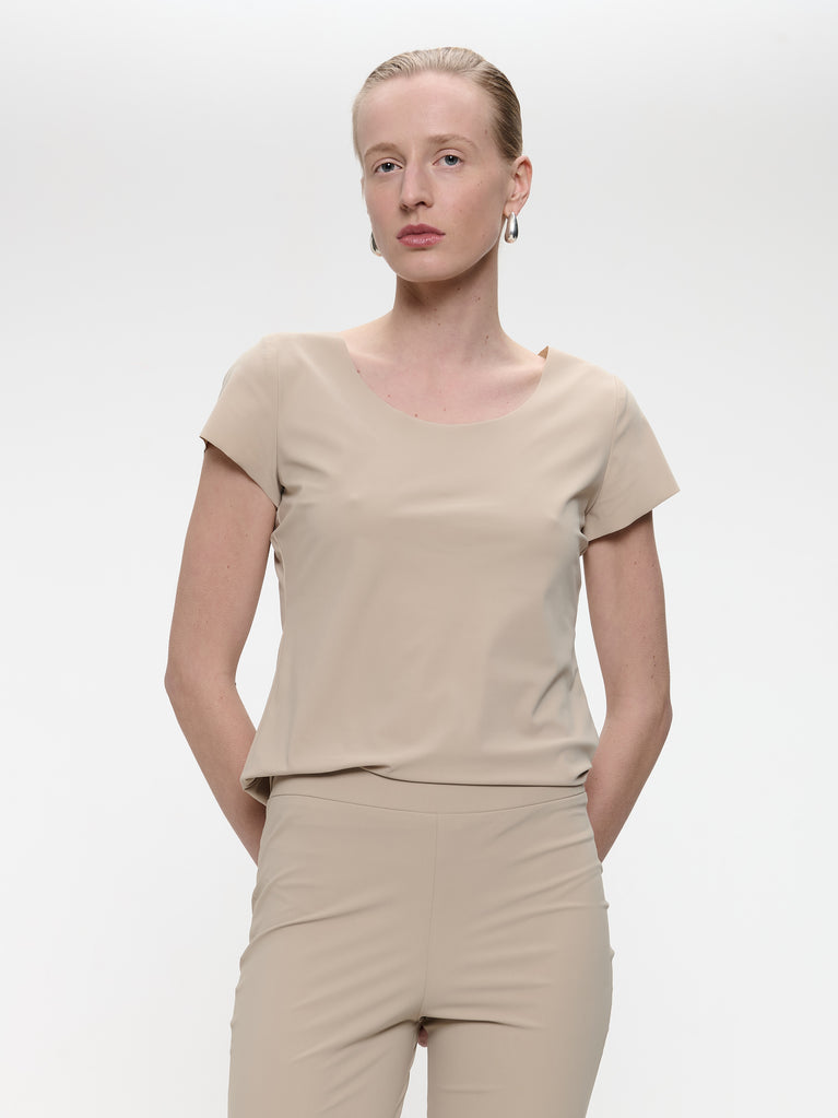 Jane Lushka T Shirt Sara Easy Wear Technical Jersey Sand