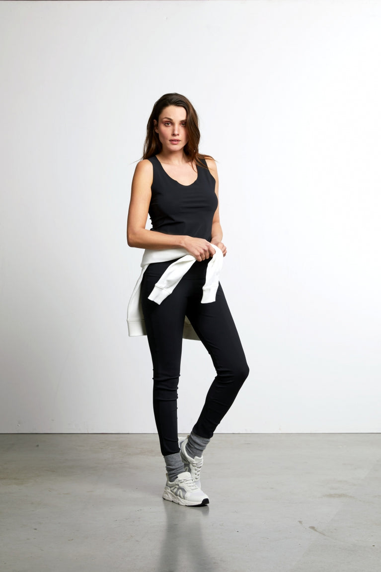 Jane Lushka Top Jesy Easy Wear Technical Jersey Black