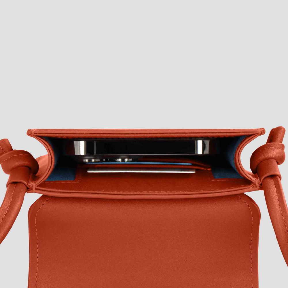 Kaai Arch Smartphone Pouch - Terracotta