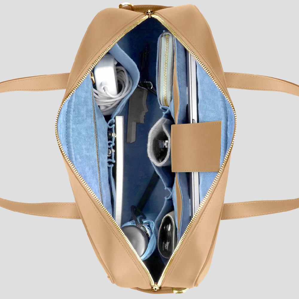 Kaai Bowler - Licht Camel