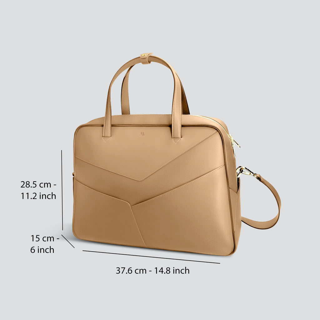 Kaai Bowler - Licht Camel