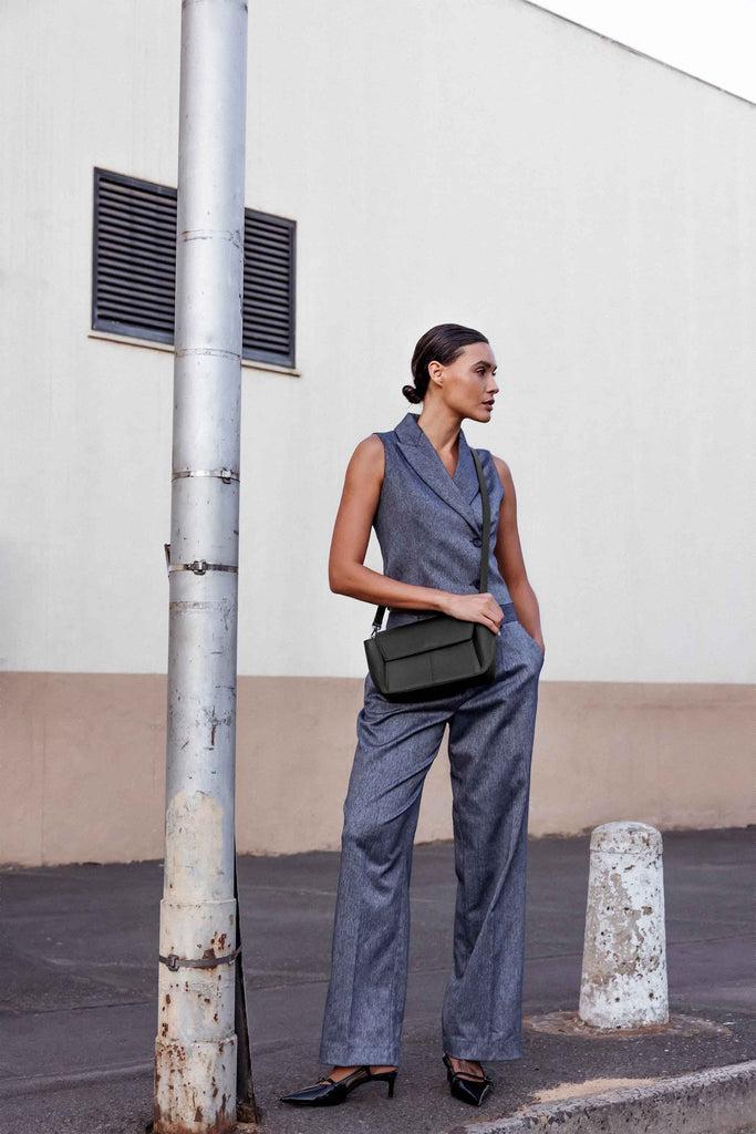 Kaai Ikon Schoudertas - Zwart