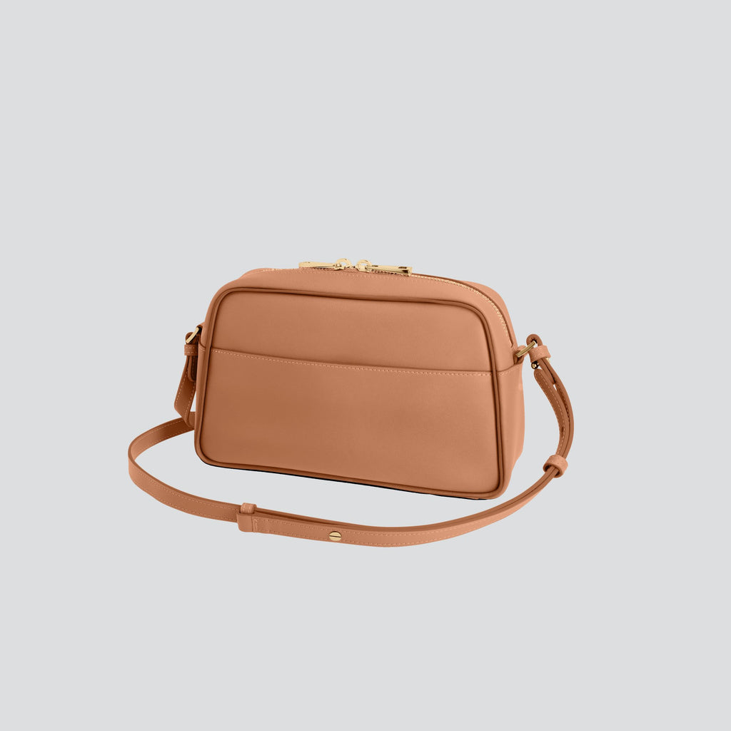 Kaai Mini Bowler - Amandelbruin