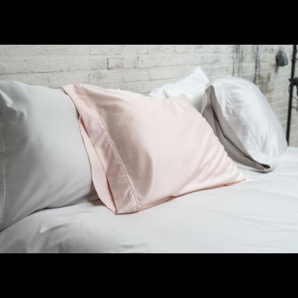 kayori Kayori Aya kussensloop Zijde 60/70 - Zachtroze