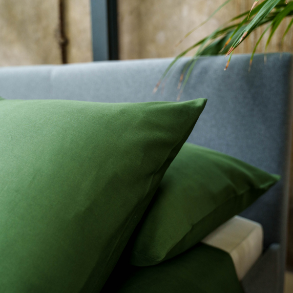 Kayori Kayori Dekbedovertrek Saya Katoensatijn - Donkergroen